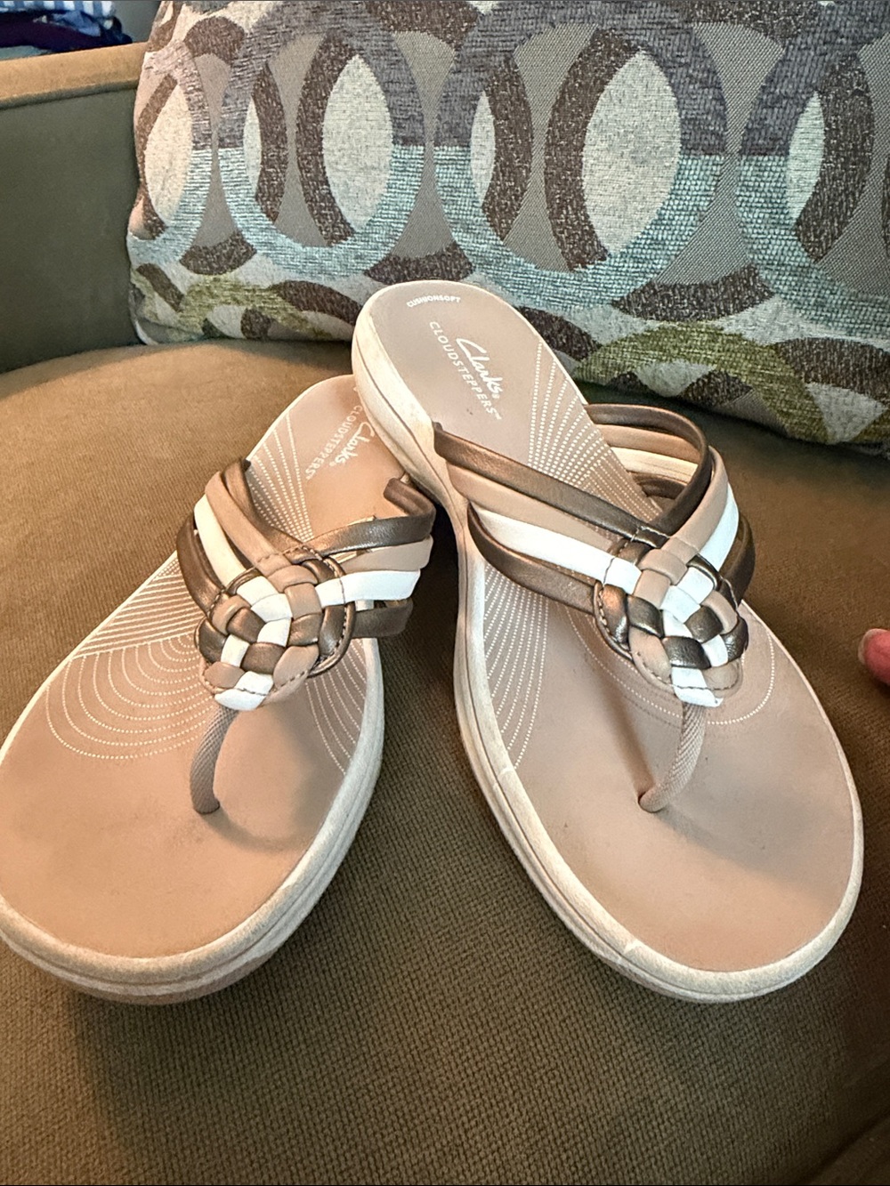 Clarks CloudSteppers Women's Braided Thong Sandals in Tan and White